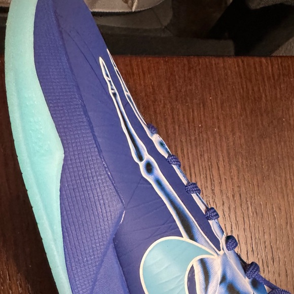 Kobe 5 Protro X-ray - Picture 9 of 13